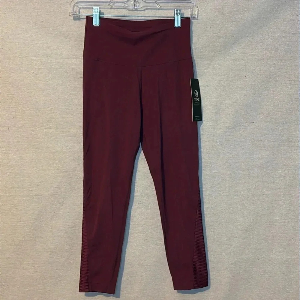 Women's MPG Life in Motion Eventide High Waisted Capri Leggings XS Fig‎ NWT